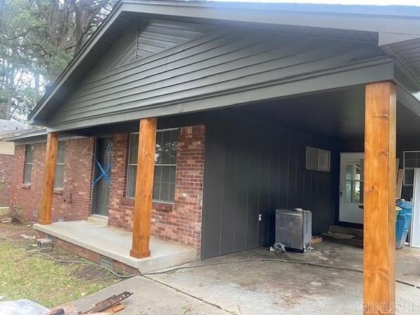 Little Rock, AR 72205