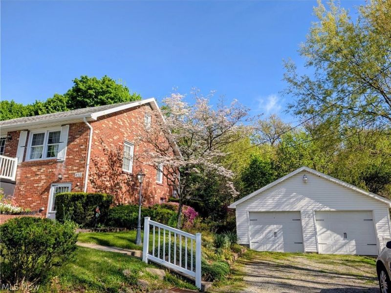 450 9th Avenue, East Liverpool, OH 43920 Photo 4