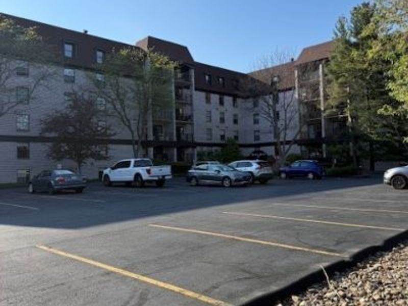 800 Brick Mill Run, Westlake, OH 44145 Photo 2