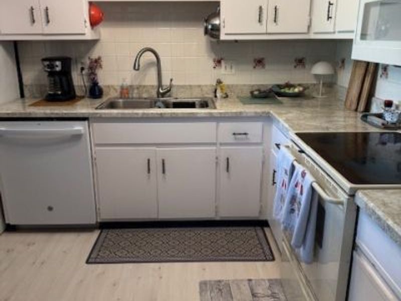 800 Brick Mill Run, Westlake, OH 44145 Photo 8