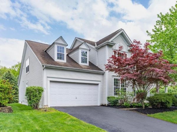 4402 Pantonbury Street, New Albany, OH 43054