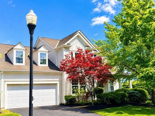 4402 Pantonbury Street, New Albany, OH 43054