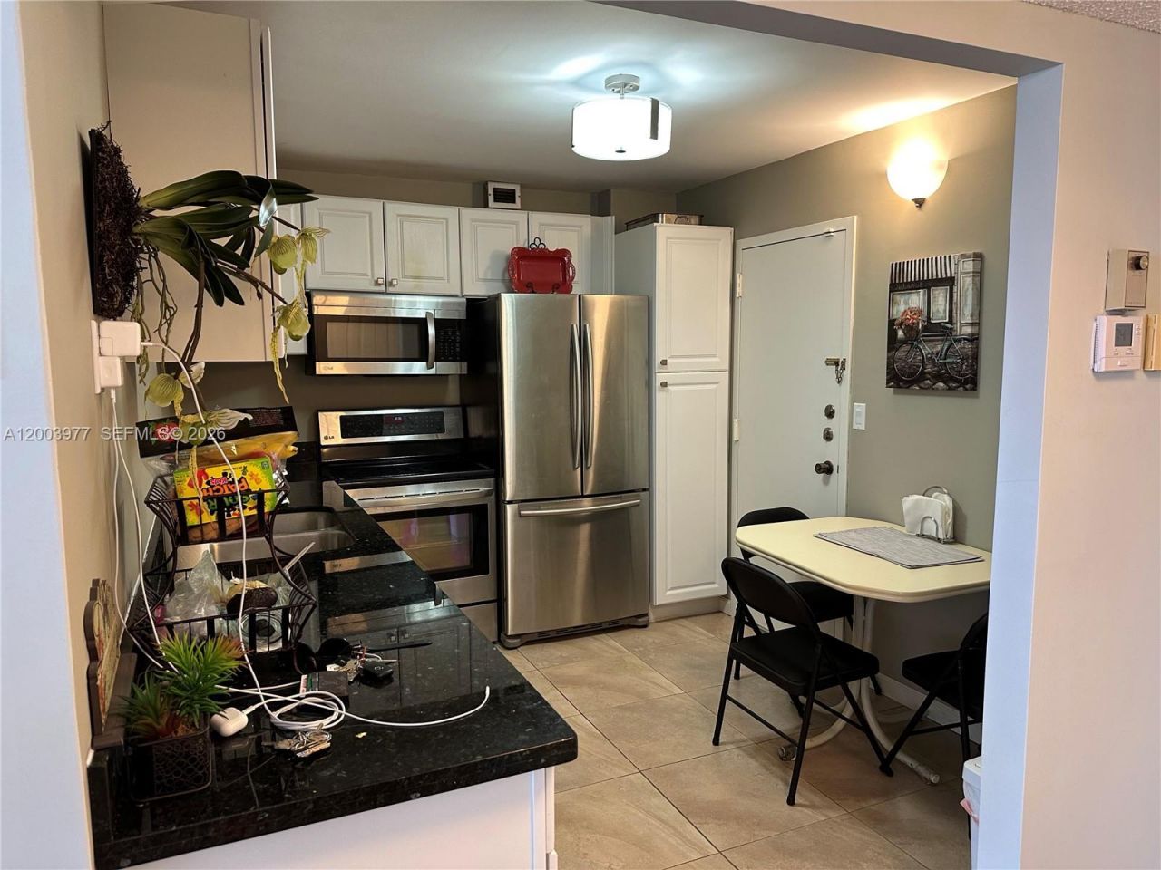 427 Golden Isles Dr , Unit 14E, Hallandale Beach, FL 33009 Photo