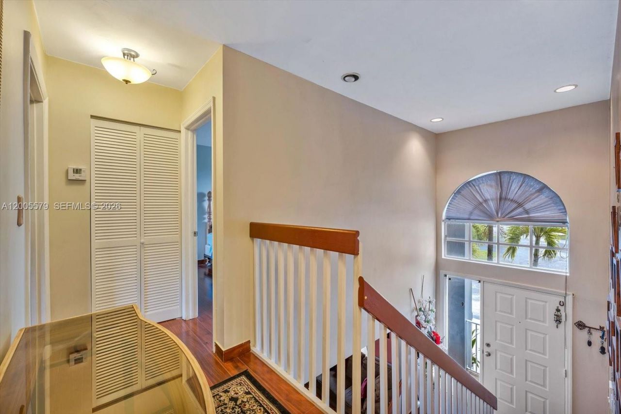 6430 SW 112th Pl , Miami, FL 33173 Photo