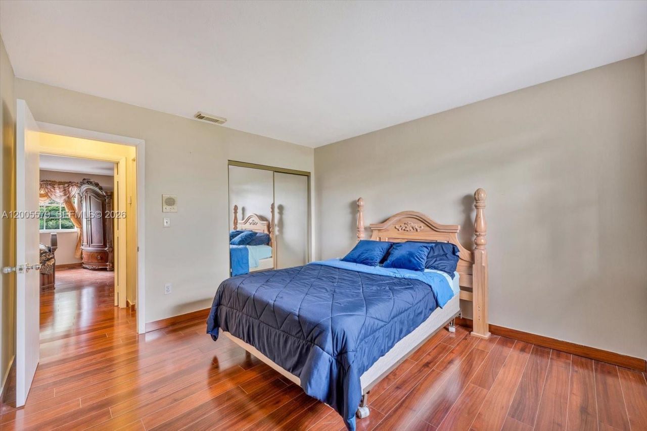 6430 SW 112th Pl , Miami, FL 33173 Photo