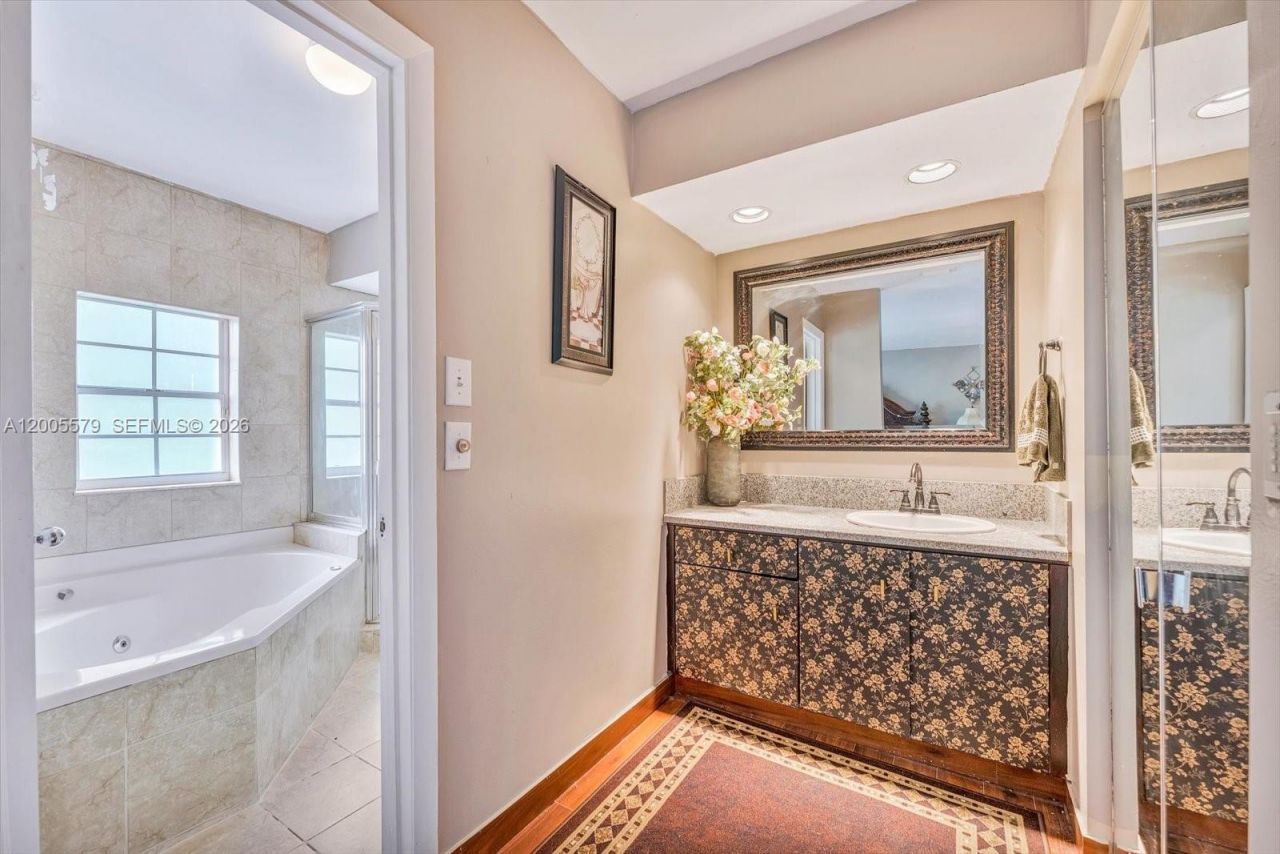 6430 SW 112th Pl , Miami, FL 33173 Photo