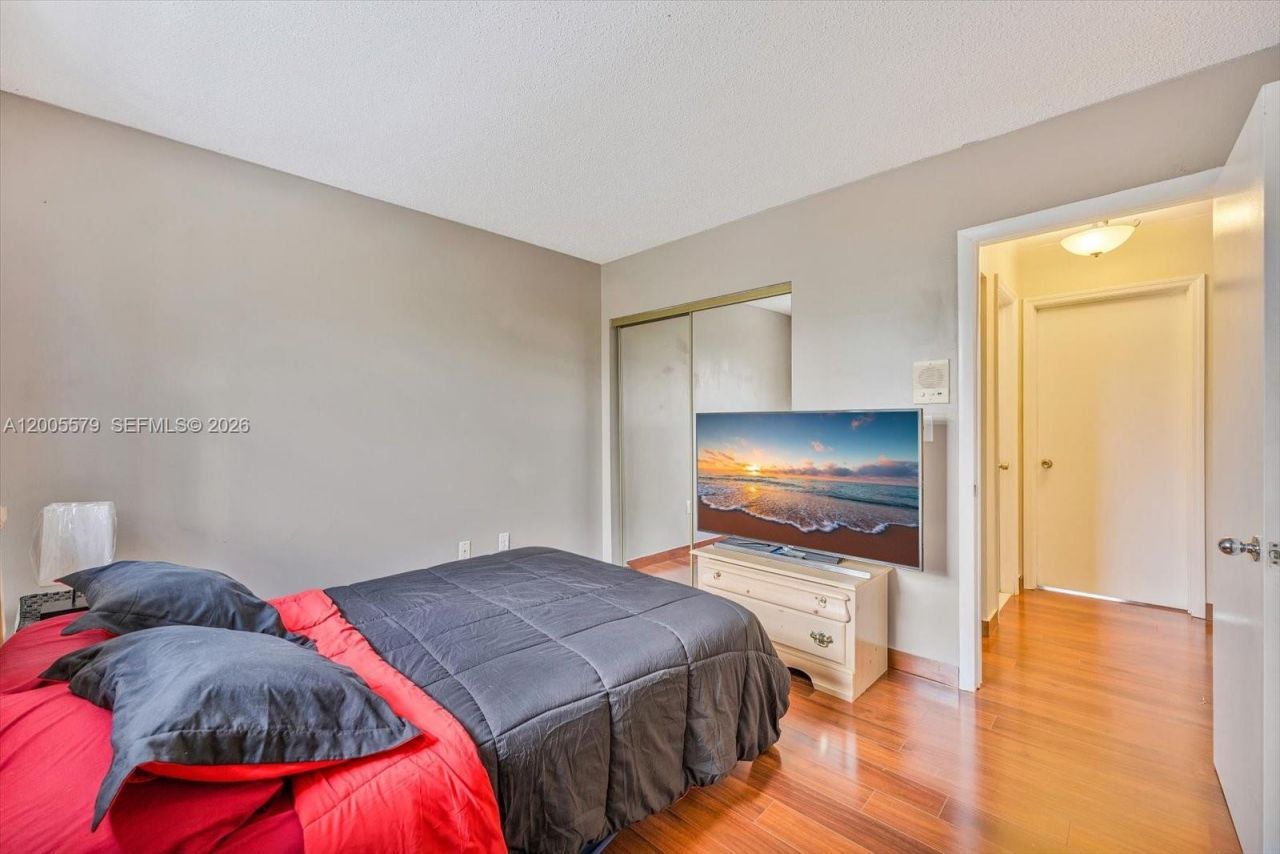 6430 SW 112th Pl , Miami, FL 33173 Photo