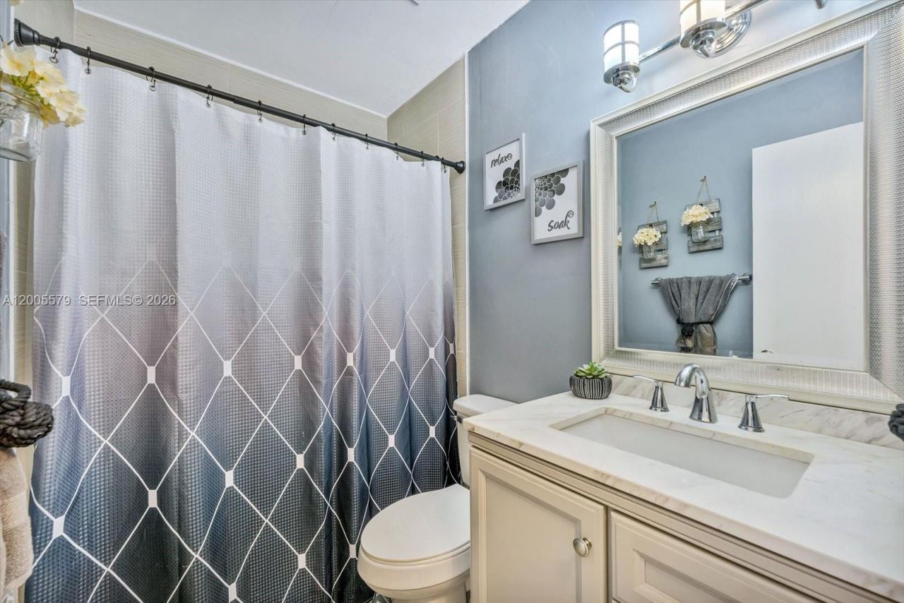 6430 SW 112th Pl , Miami, FL 33173 Photo