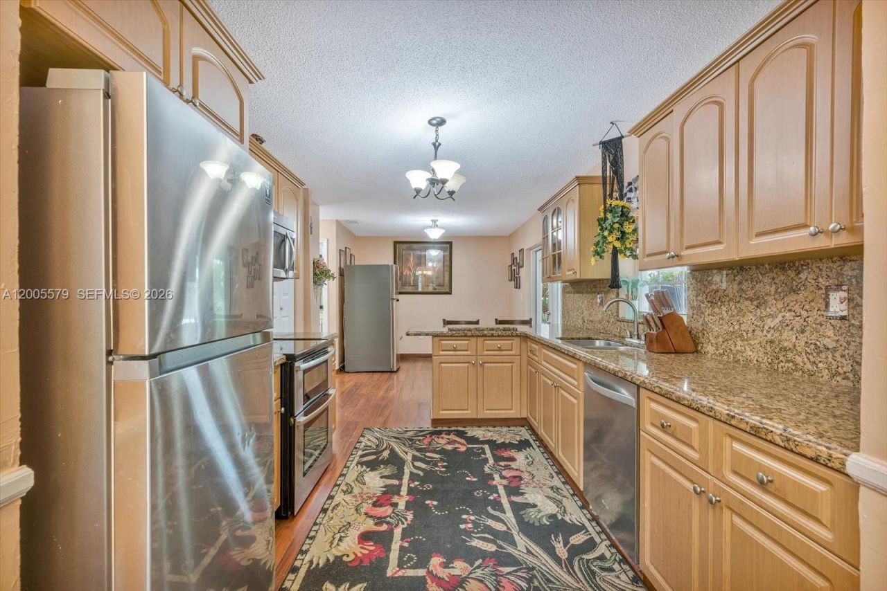 6430 SW 112th Pl , Miami, FL 33173 Photo