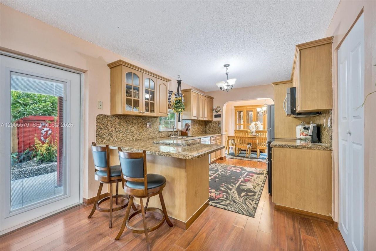 6430 SW 112th Pl , Miami, FL 33173 Photo