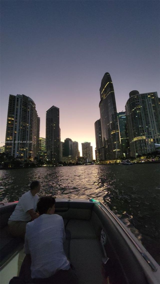 910 West Ave , Miami Beach, FL 33139 Photo