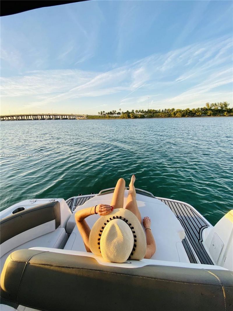 910 West Ave , Miami Beach, FL 33139 Photo