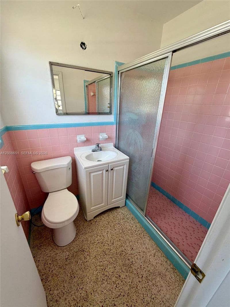 5373 W 10th Ct , Hialeah, FL 33012 Photo