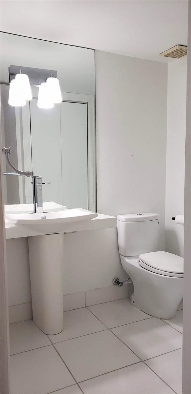 331 Lakeview Drive, Unit 206, Weston, FL 33326 Photo
