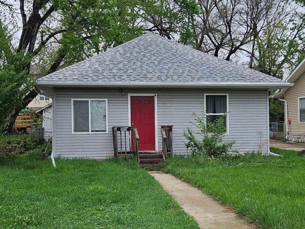 1415 27, Sioux City, IA 51104