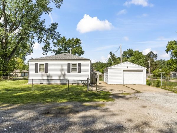 2049 E Hamilton Avenue , Springfield, IL 62702