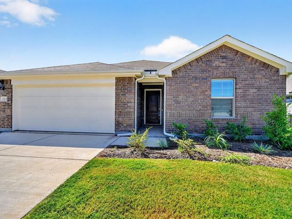 215 Teton Street, Greenville, TX 75402