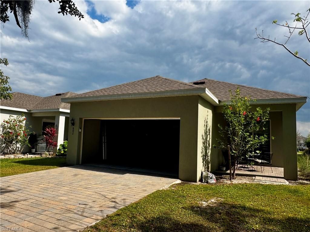 882 Friendship Cir , Labelle, FL 33935 Photo