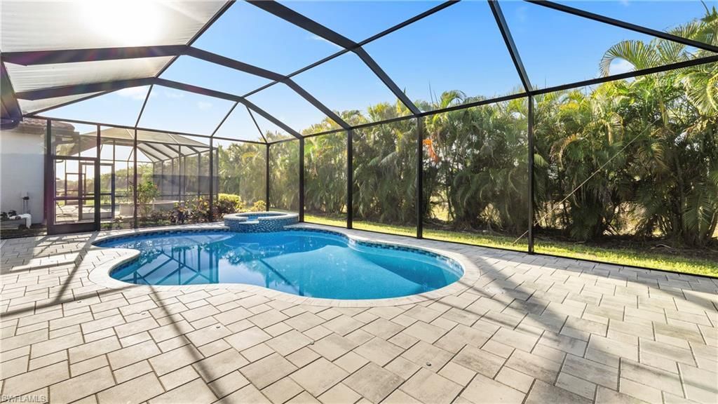 11195 St Roman Way, Bonita Springs, FL 34135 Photo