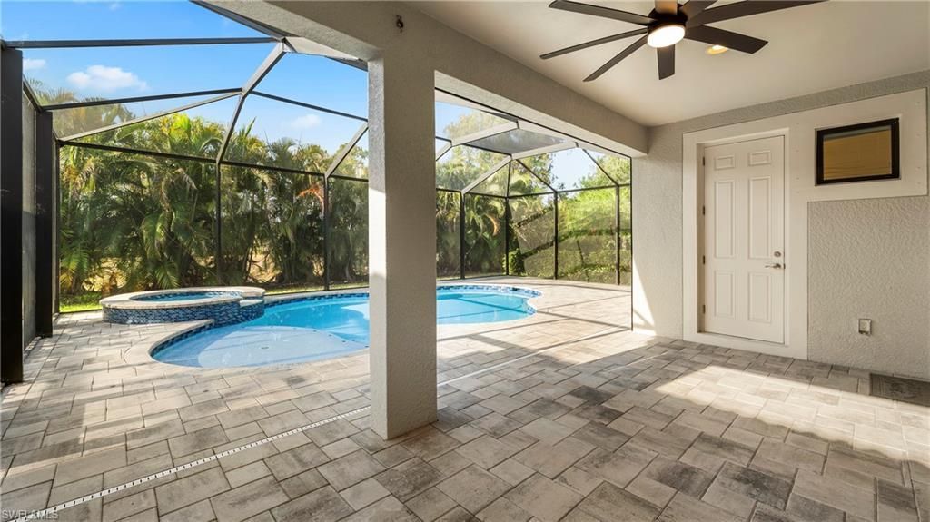 11195 St Roman Way, Bonita Springs, FL 34135 Photo