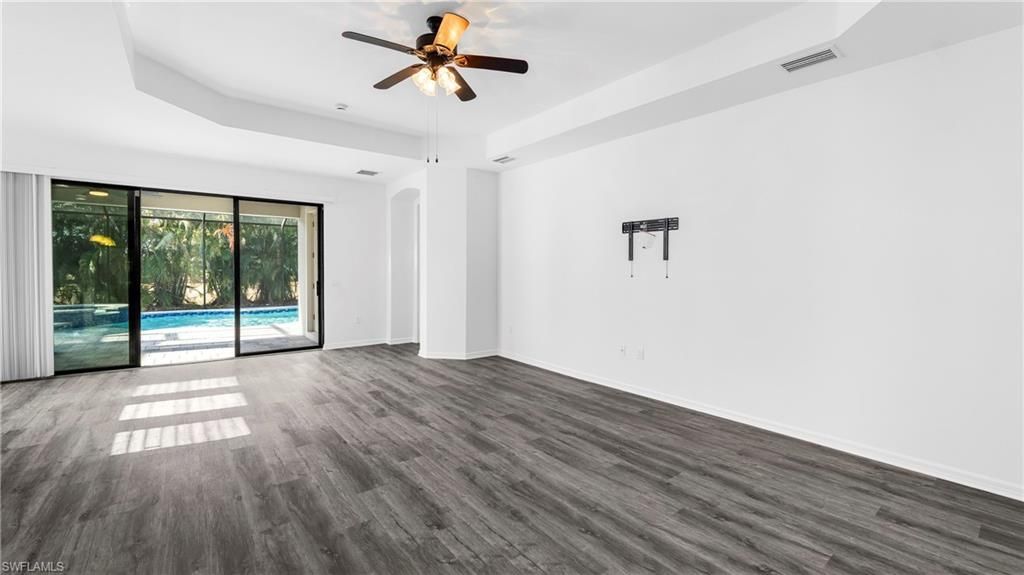 11195 St Roman Way, Bonita Springs, FL 34135 Photo