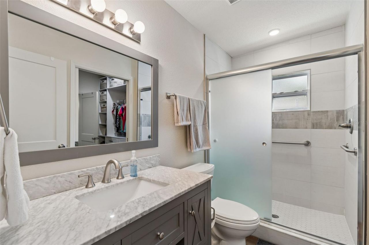 4727 W Anita Boulevard, Tampa, FL 33611 Photo
