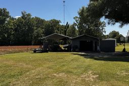 9865 Charleston Highway photo 4