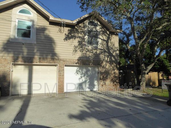 176 E EAST COAST Drive, Atlantic Beach, FL 32233