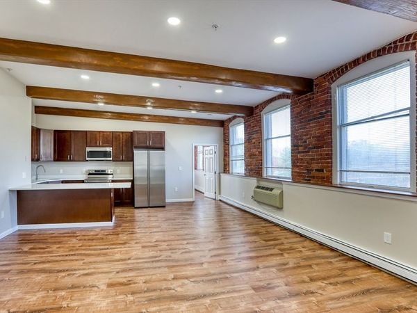 402 River St, Unit 4C, Haverhill, MA 01832