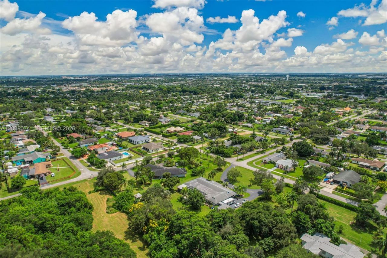 17421 SW 300th St , Homestead, FL 33030 Photo