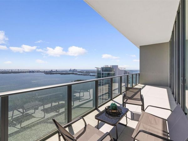 480 NE 31st St , Unit PH5303, Miami, FL 33137