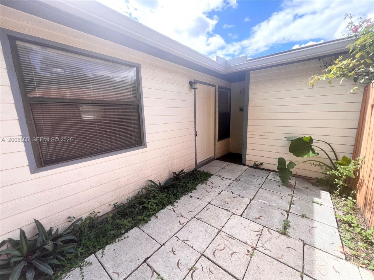 1832 My Pl , Unit j-39, West Palm Beach, FL 33417 Photo