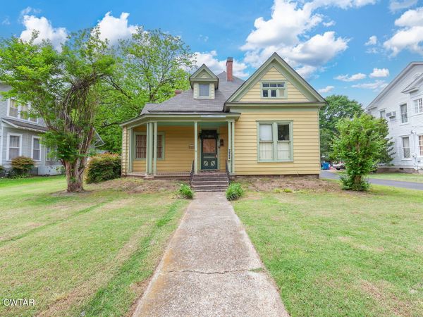 608 S High Street S, Trenton, TN 38382