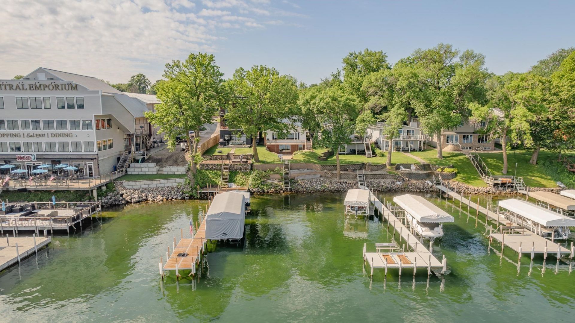 164 Park Place Arnolds Park, IA 51331