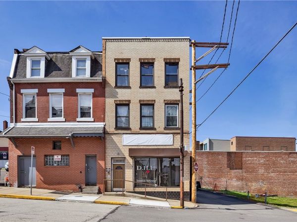 810 Amity St, Homestead, PA 15120