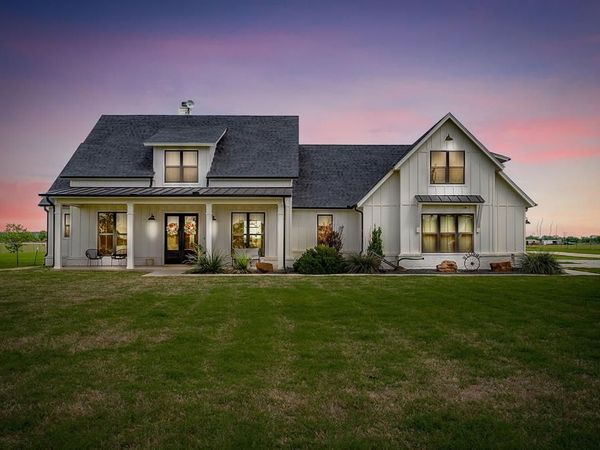 5520 Big Valley Circle, Lipan, TX 76462