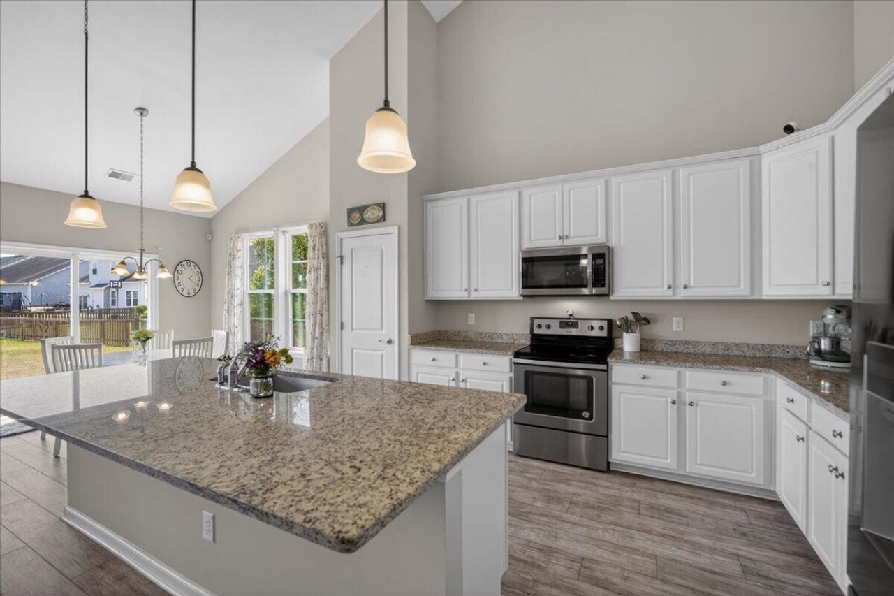 123 Oyama Road Photo 18