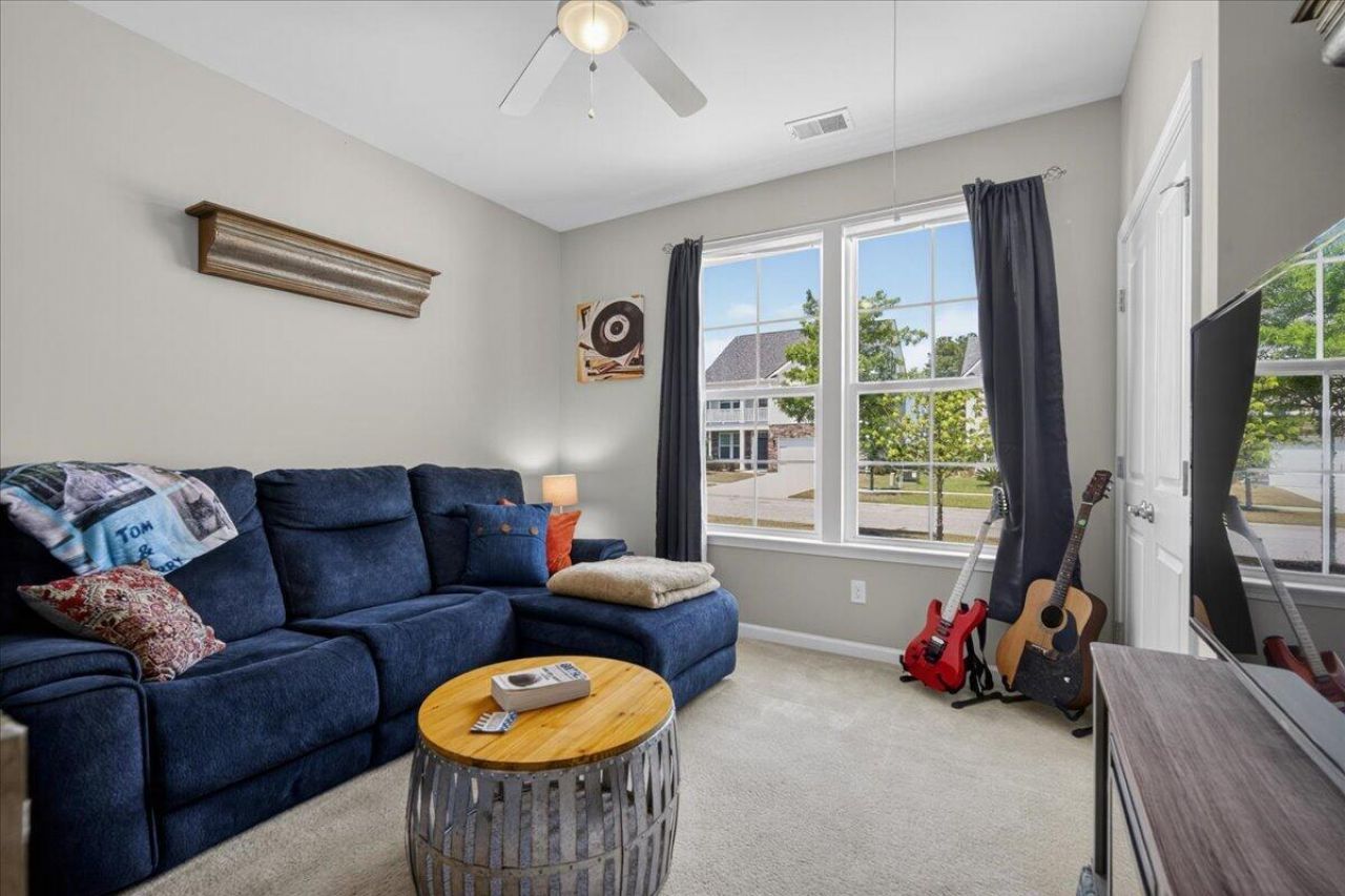 123 Oyama Road Photo 34