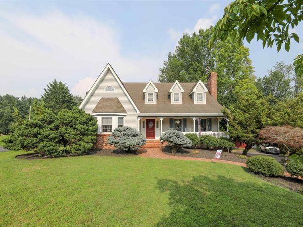 36 SPRING CT, WAYNESBORO, VA 22980