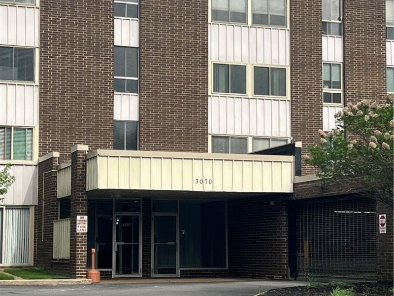 3070 Kent Road, Unit 401D, Stow, OH 44224 Photo 1