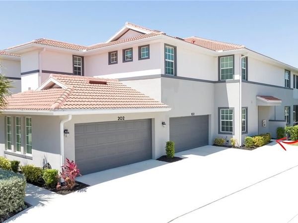 12051 Santaluz DR, Unit 102, FORT MYERS, FL 33913