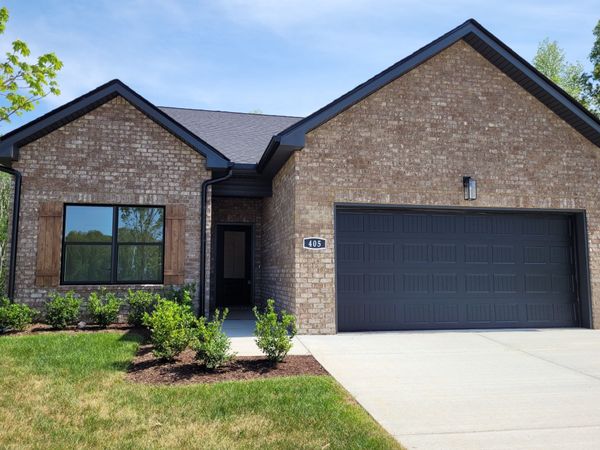 405 Cottage Lane , Dickson, TN 37055