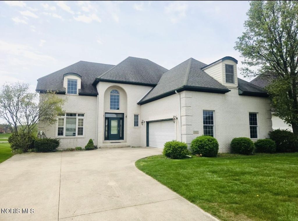 1447 Muirfield Drive, Bowling Green, OH 43402 Main Photo