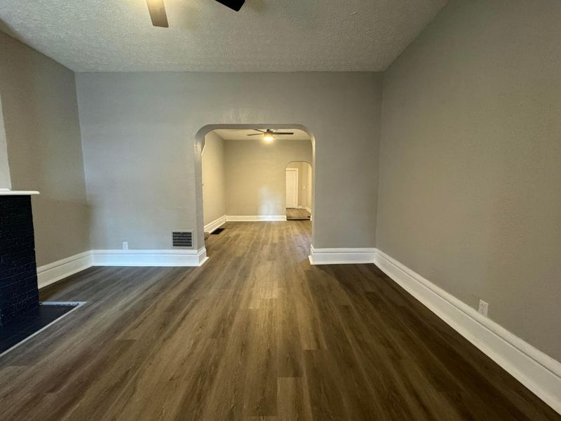 99 Whitethorne Avenue , Columbus, OH 43223 Photo 2