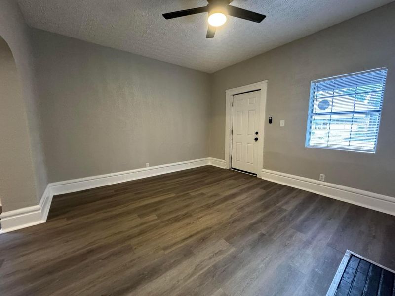 99 Whitethorne Avenue , Columbus, OH 43223 Photo 5