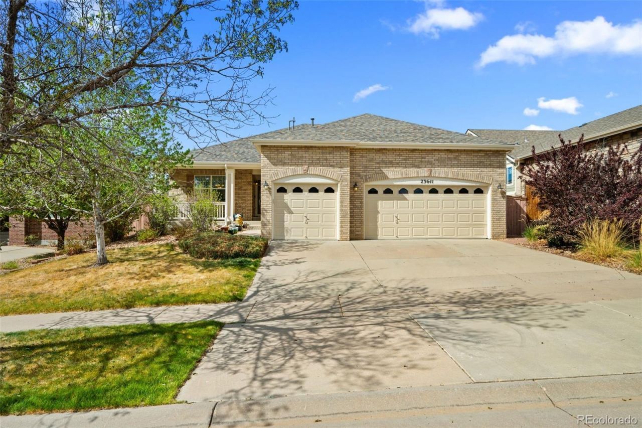 23641 E Whitaker Drive, Aurora, CO 80016 Main Photo