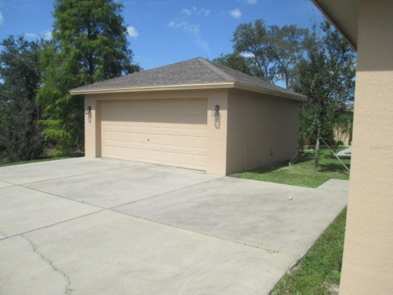 9734 Highland Ridge Drive , Hudson, FL 34667 Photo