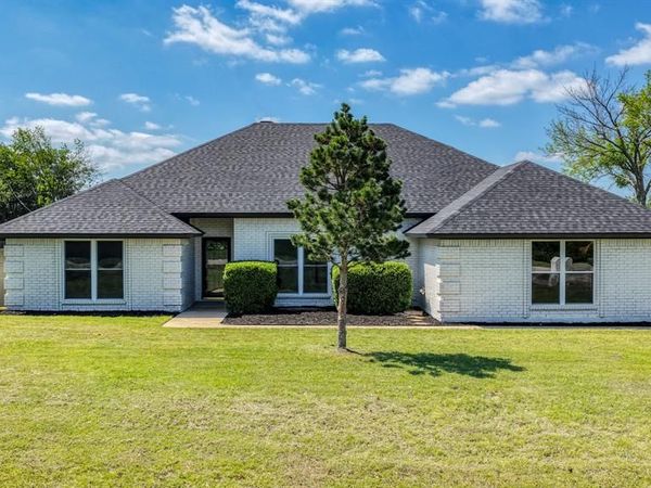 142 Lori Drive , Willow Park, TX 76087