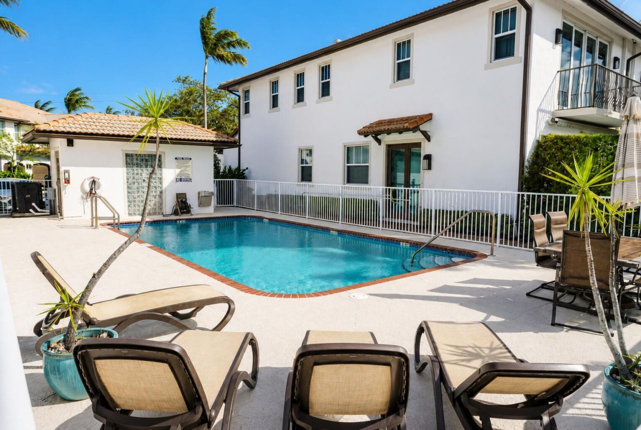 1365 SE 3rd Avenue, Pompano Beach, FL 33060 Photo