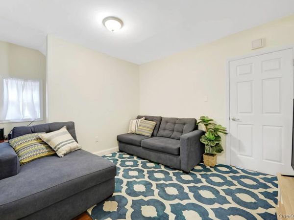 8848 77th Street, Woodhaven, NY 11421